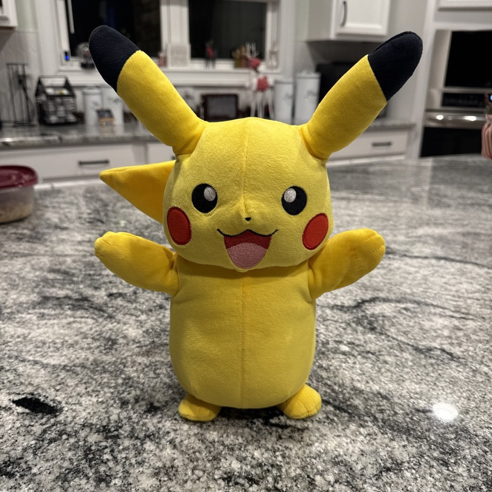 Pokemon Electric Charge 12" Pikachu Plush Talking 30+ Reactions Soft Toy #11‎